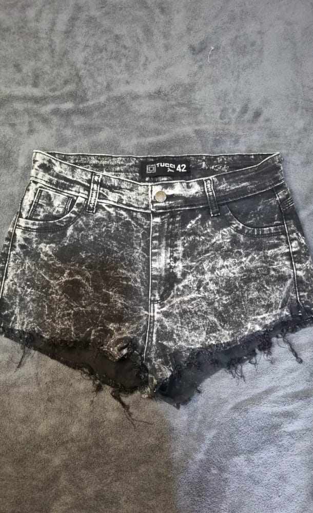 Mini short
