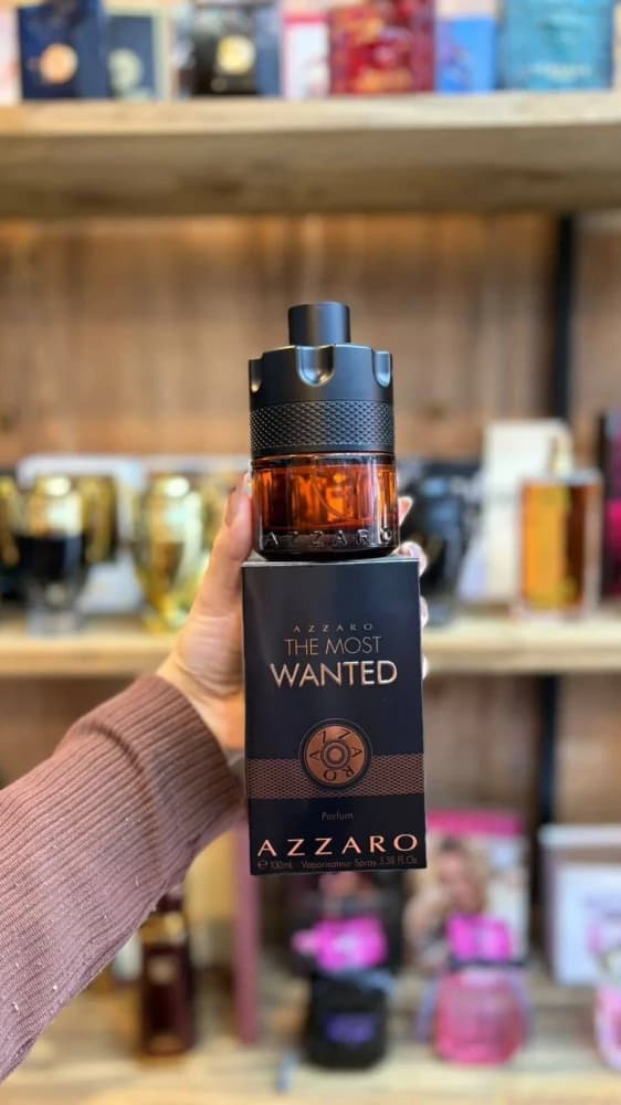 Azzaro the Most wanted -negro y marrón