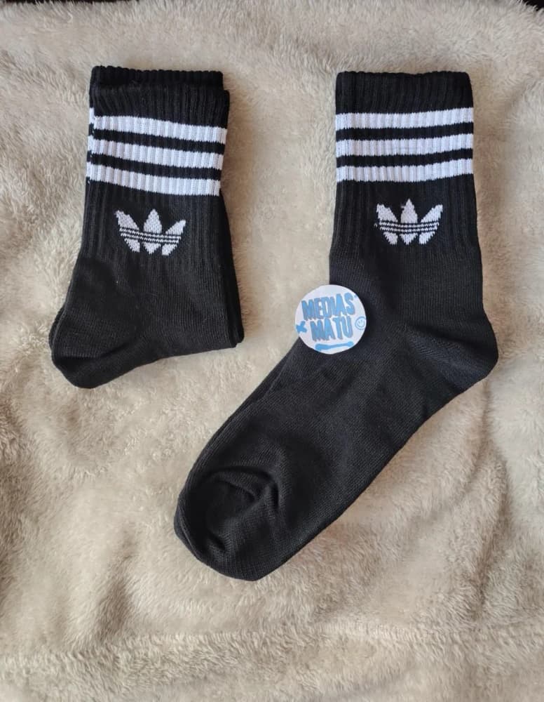 Media negra 3/4 adida clásica