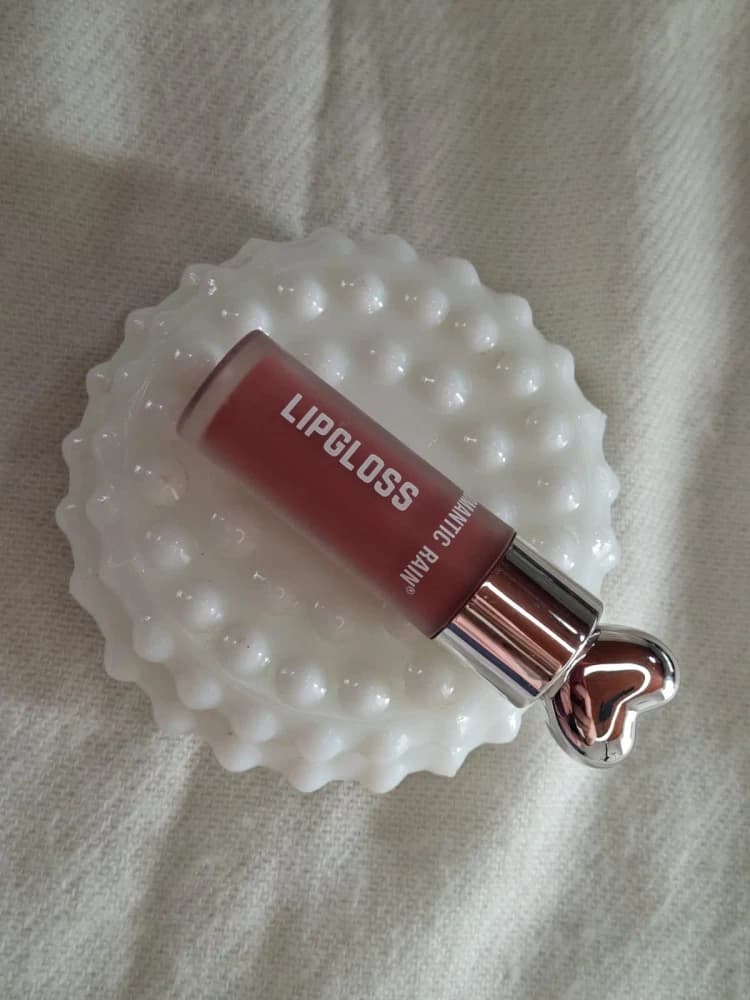 Lip glos mate bordo