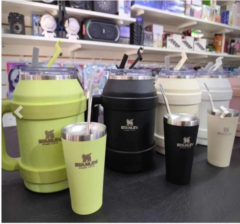Kit Terere Acero Stanley 2L + Vaso + Bombilla