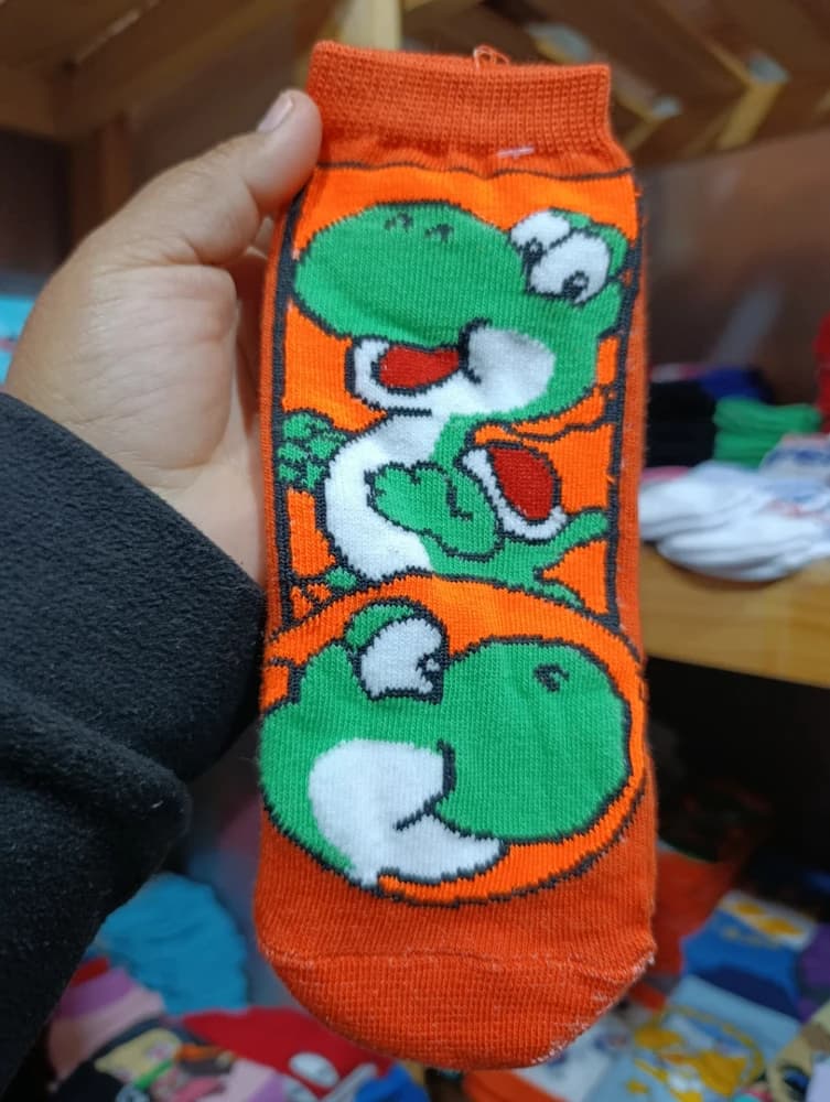 Soquetes de adulto dino