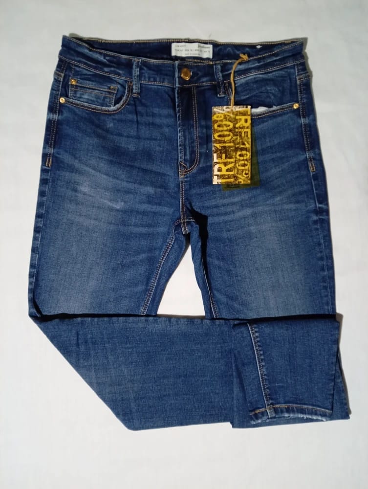 Jeans azul localizado Talle 42
