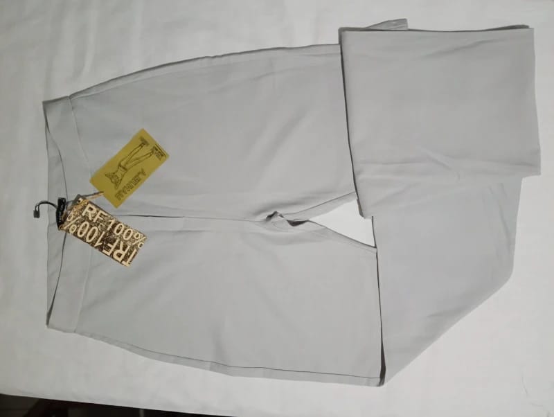 Pantalón gris de vestir Talle 36