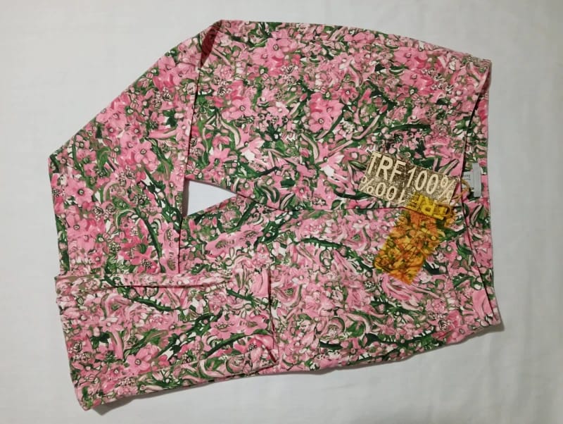 Pantalón floriado Talle 40