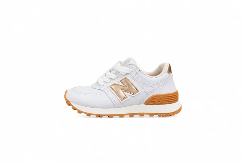 Zapatilla New(blanco/dorado) 26 27 29 32 33