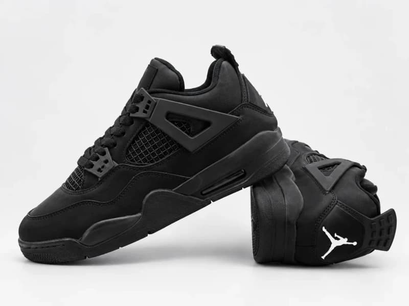 JORDAN RETRO 4 - NEGRO